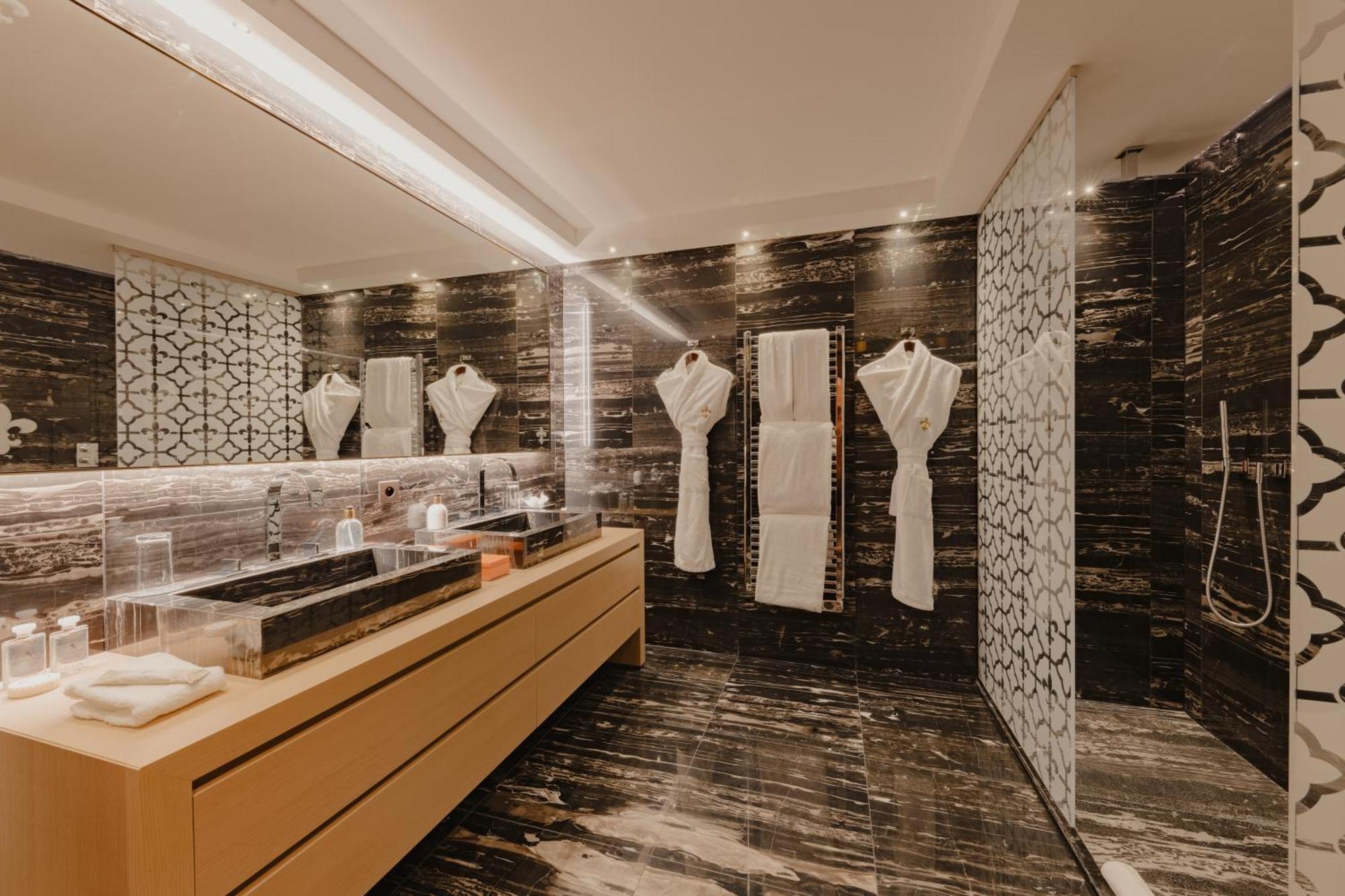 Ultima Hotel Куршевель Экстерьер фото